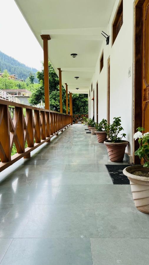 Sita Classic, Most Comfortable Family Hotel In Manali Exteriör bild